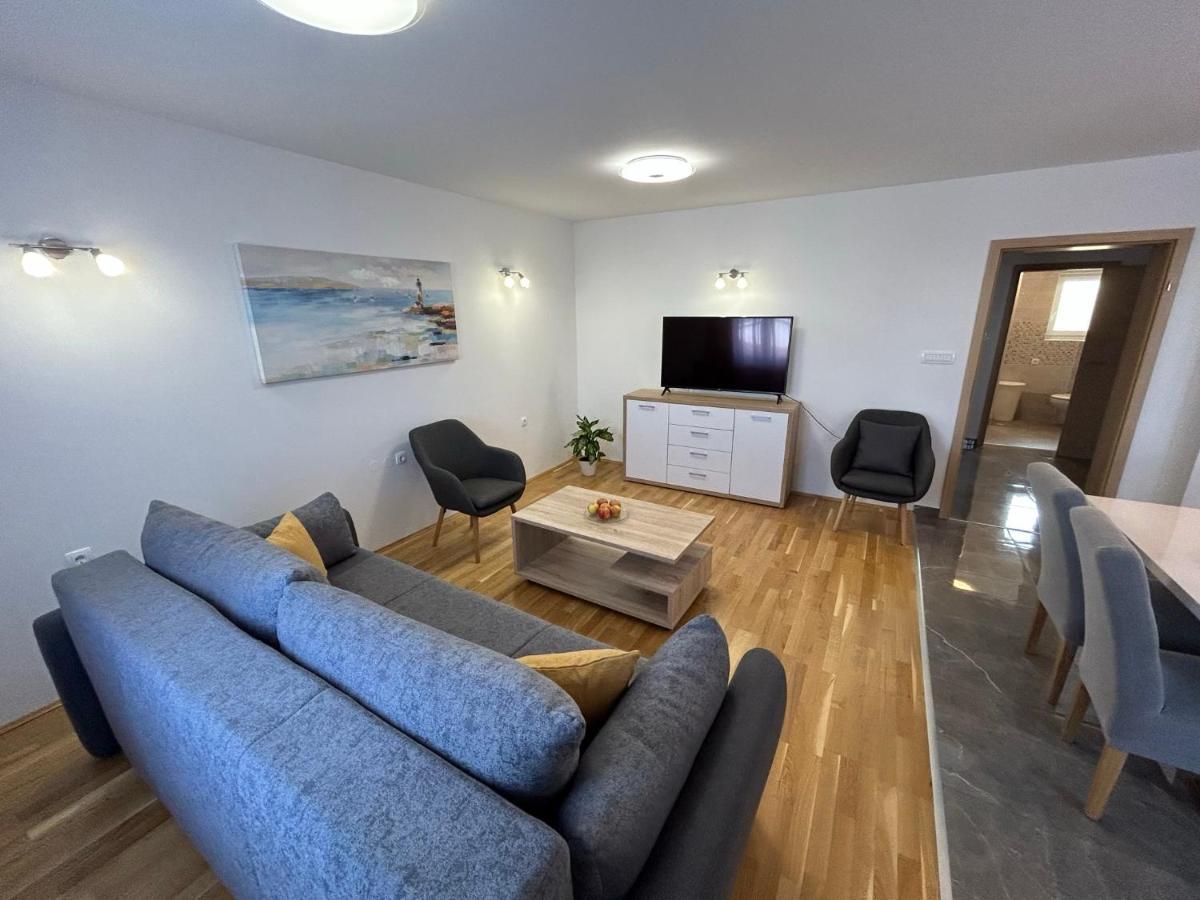 Ferienwohnung Sweet Lapat By El-Pi Tours Porat  Exterior foto
